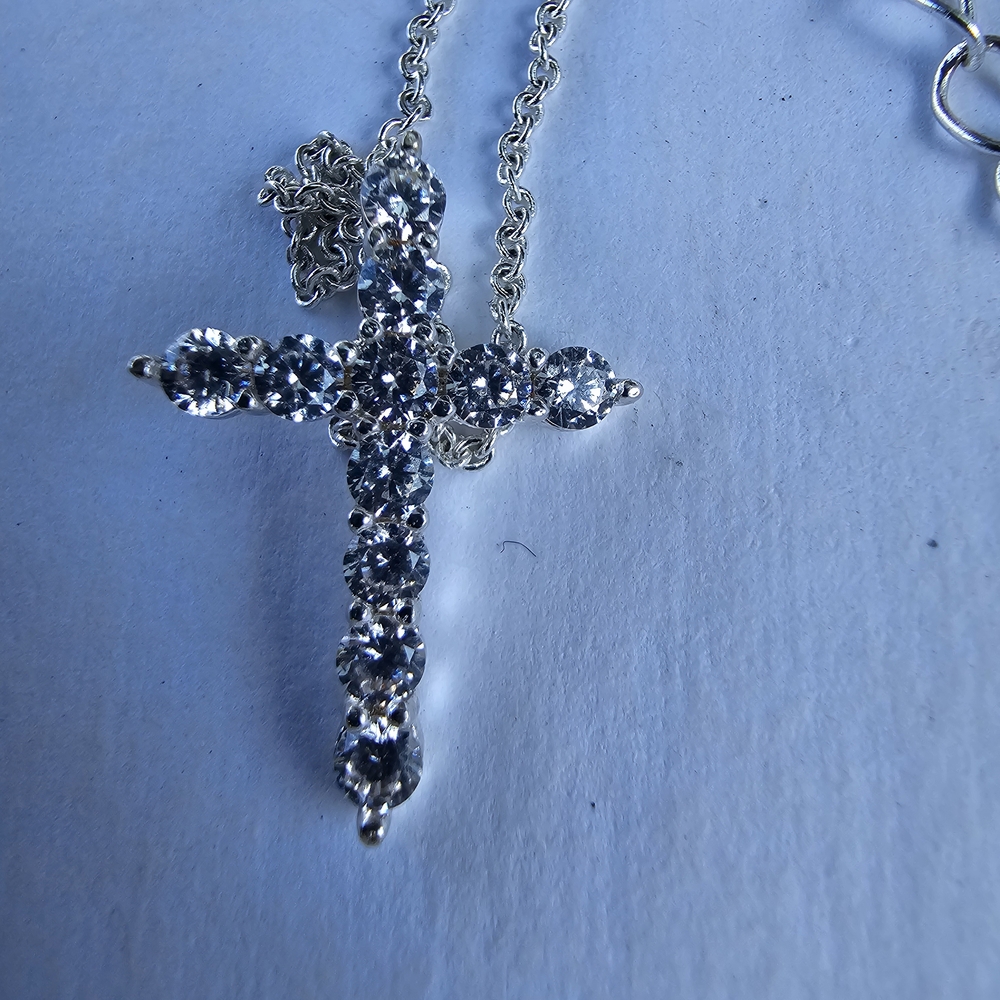 Elegant Silver Cross Pendant Necklace